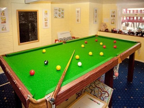 The Meltham 4*